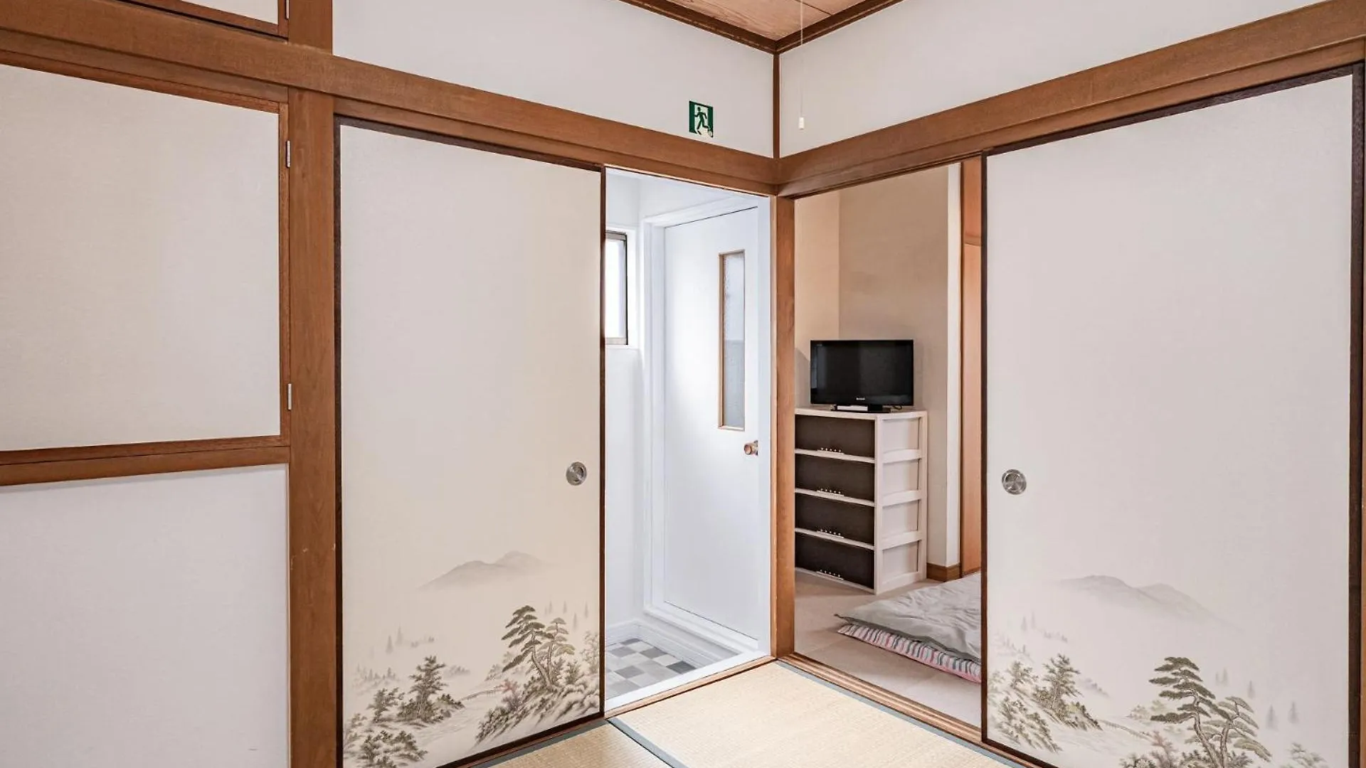 Villa 易居の宿 Osaka Japan