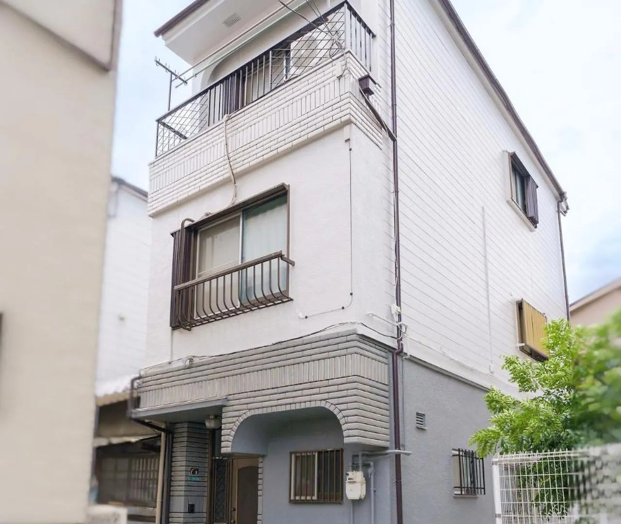 易居の宿 Osaka Villa
